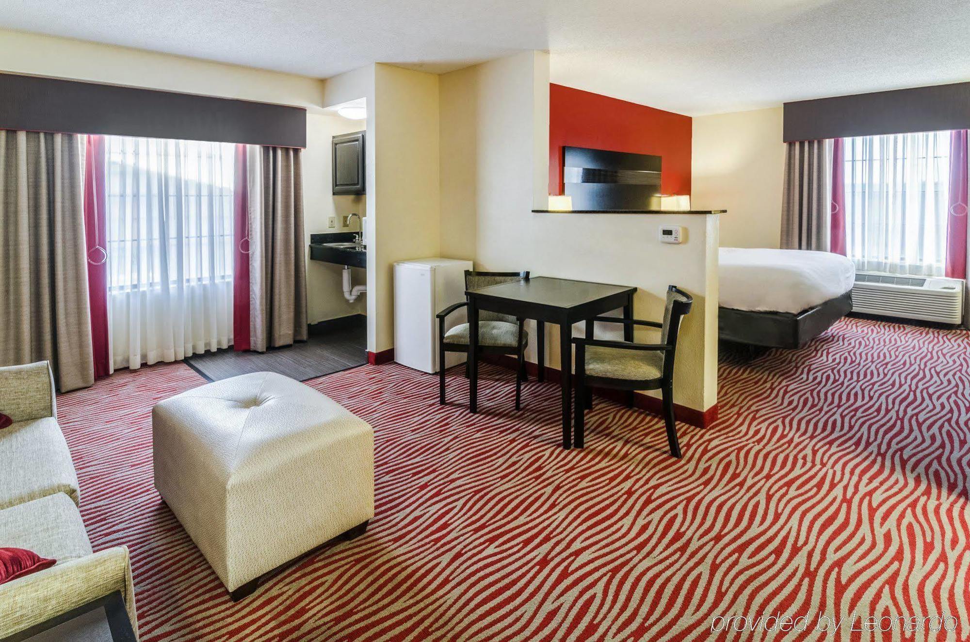 Holiday Inn Express Hotel & Suites Vinita By Ihg Eksteriør billede