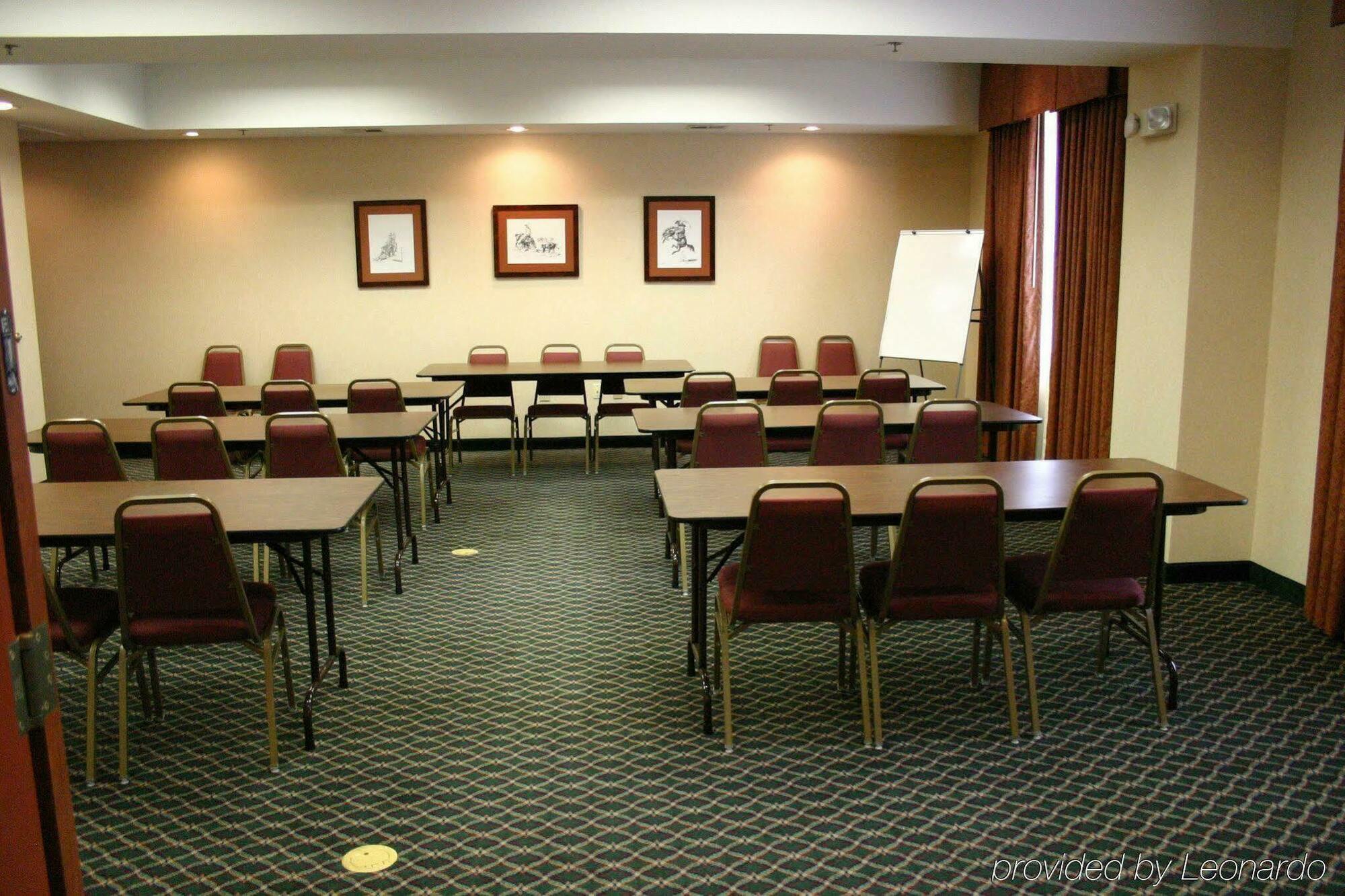Holiday Inn Express Hotel & Suites Vinita By Ihg Eksteriør billede