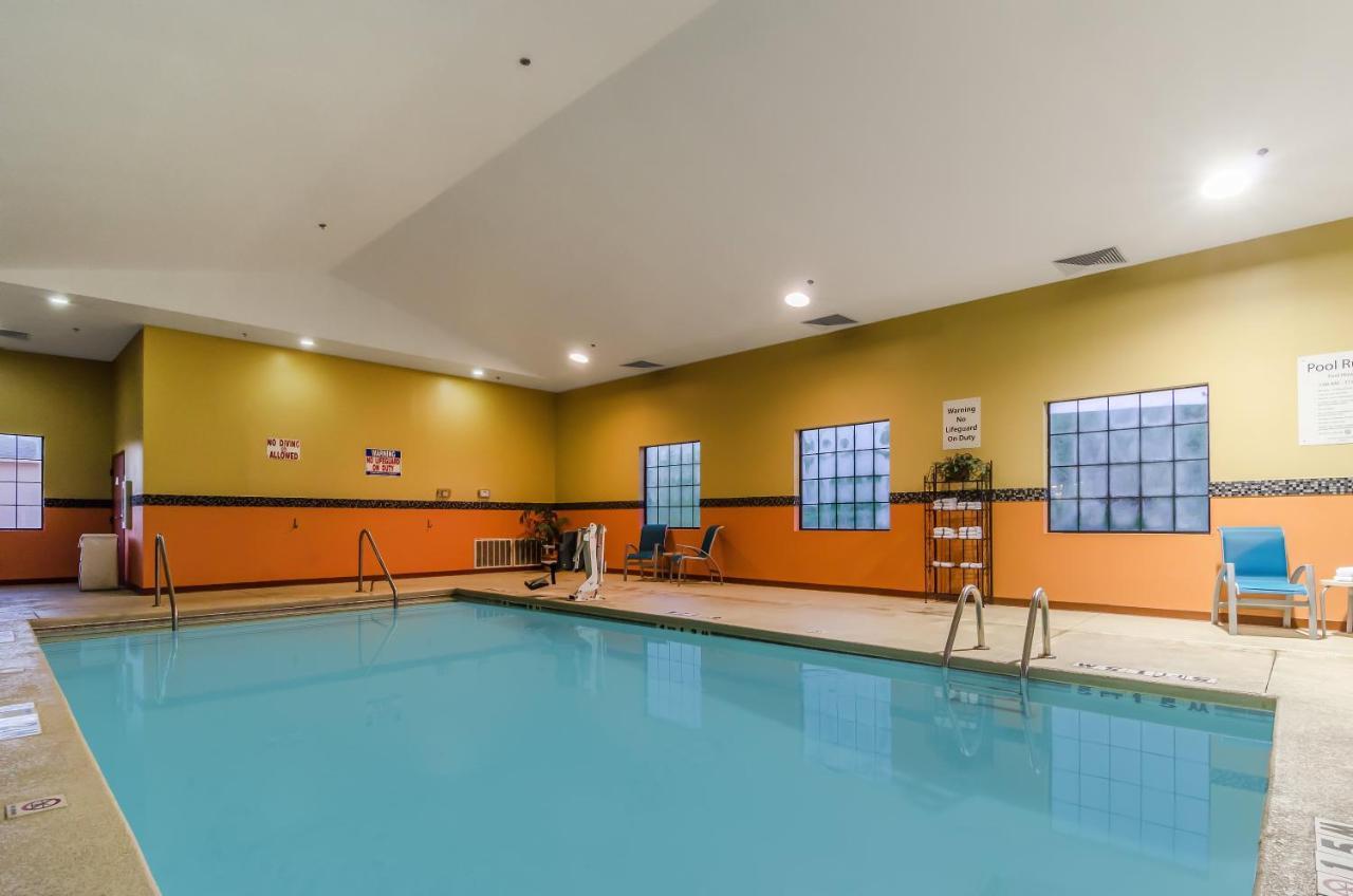 Holiday Inn Express Hotel & Suites Vinita By Ihg Eksteriør billede